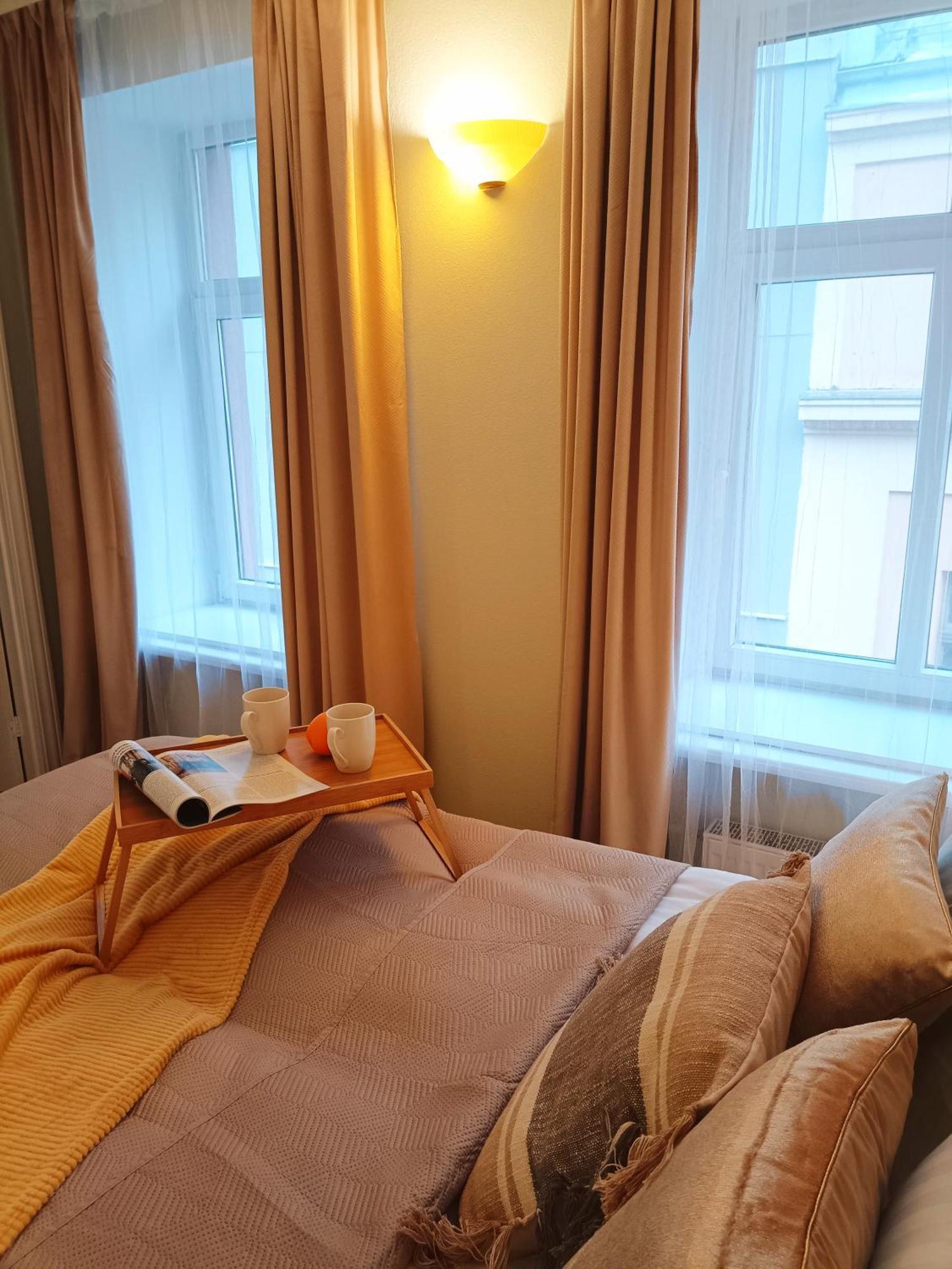 Two Bedroom Apartment In Old Town, Up To 6 Guests Riga Exterior foto